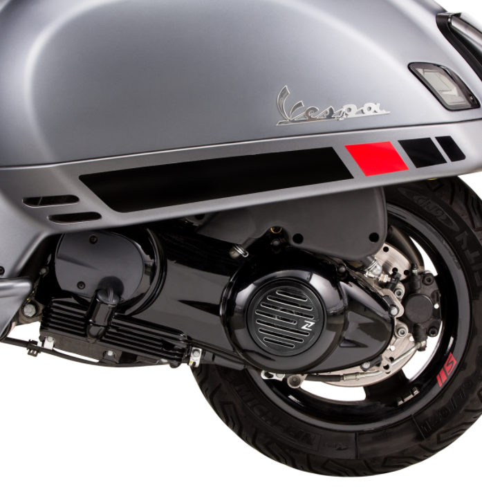 Oil pan for Vespa GTS/GTS Super/GTV/GT 60 250-300cc 4T LC, black glossy
