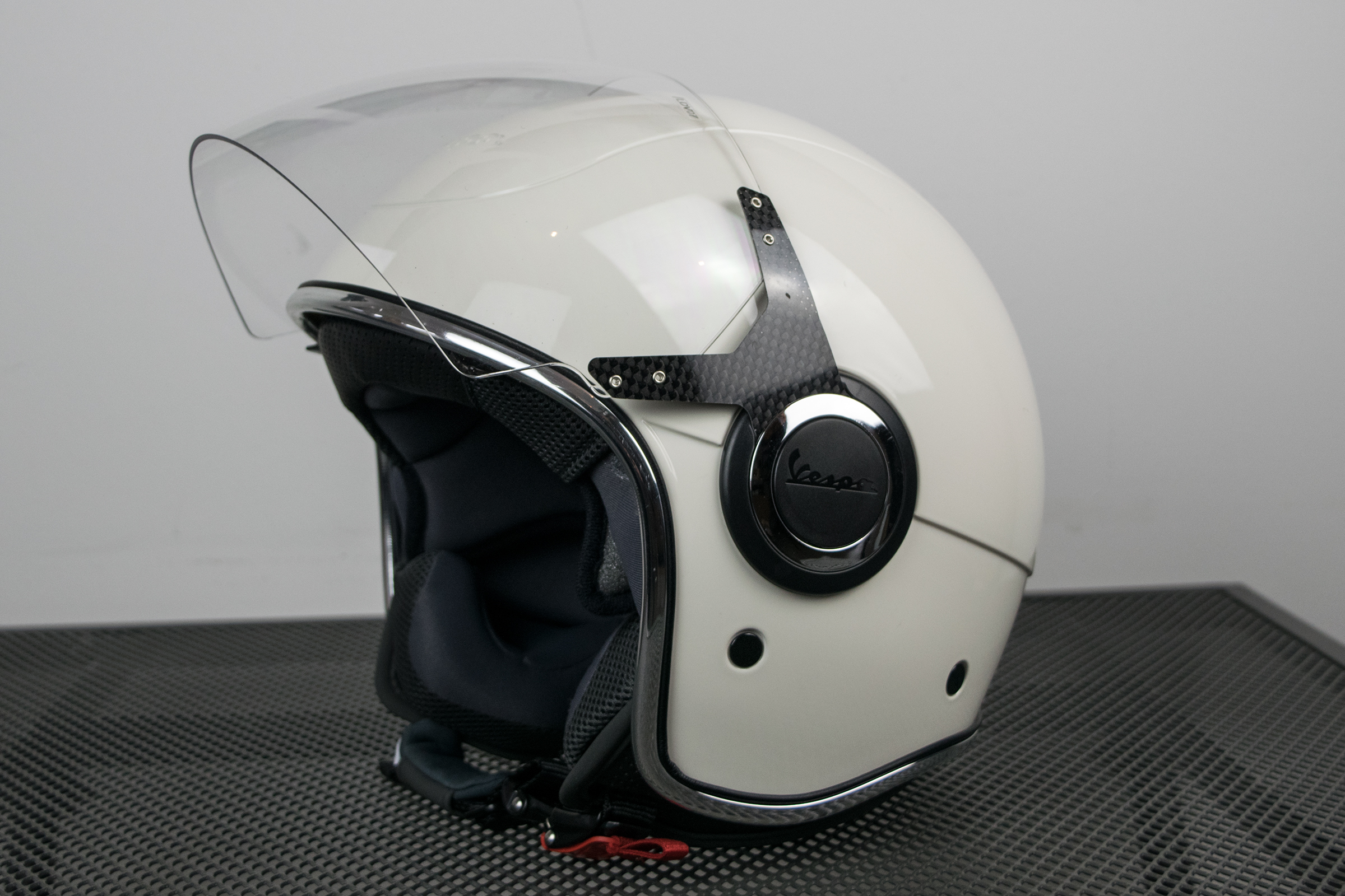 Vespa jet helmet VJ white