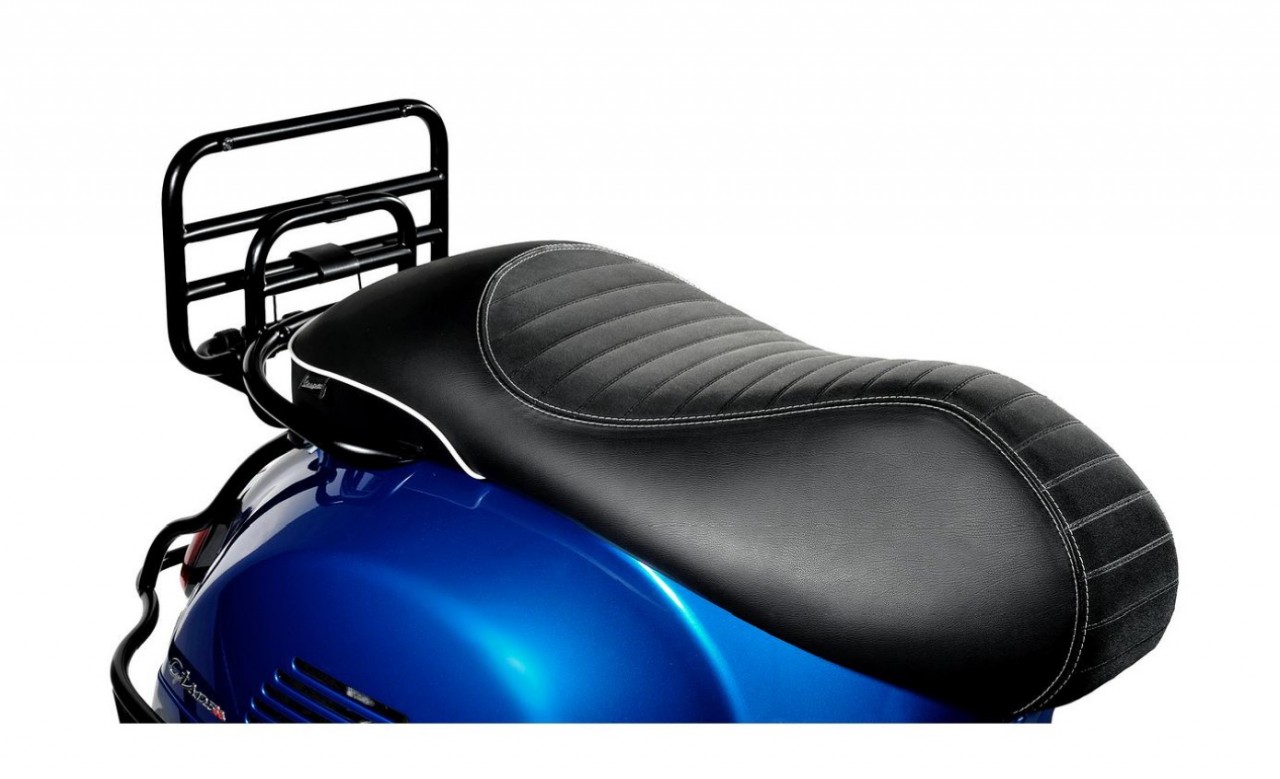 Original sport seat Vespa GTS