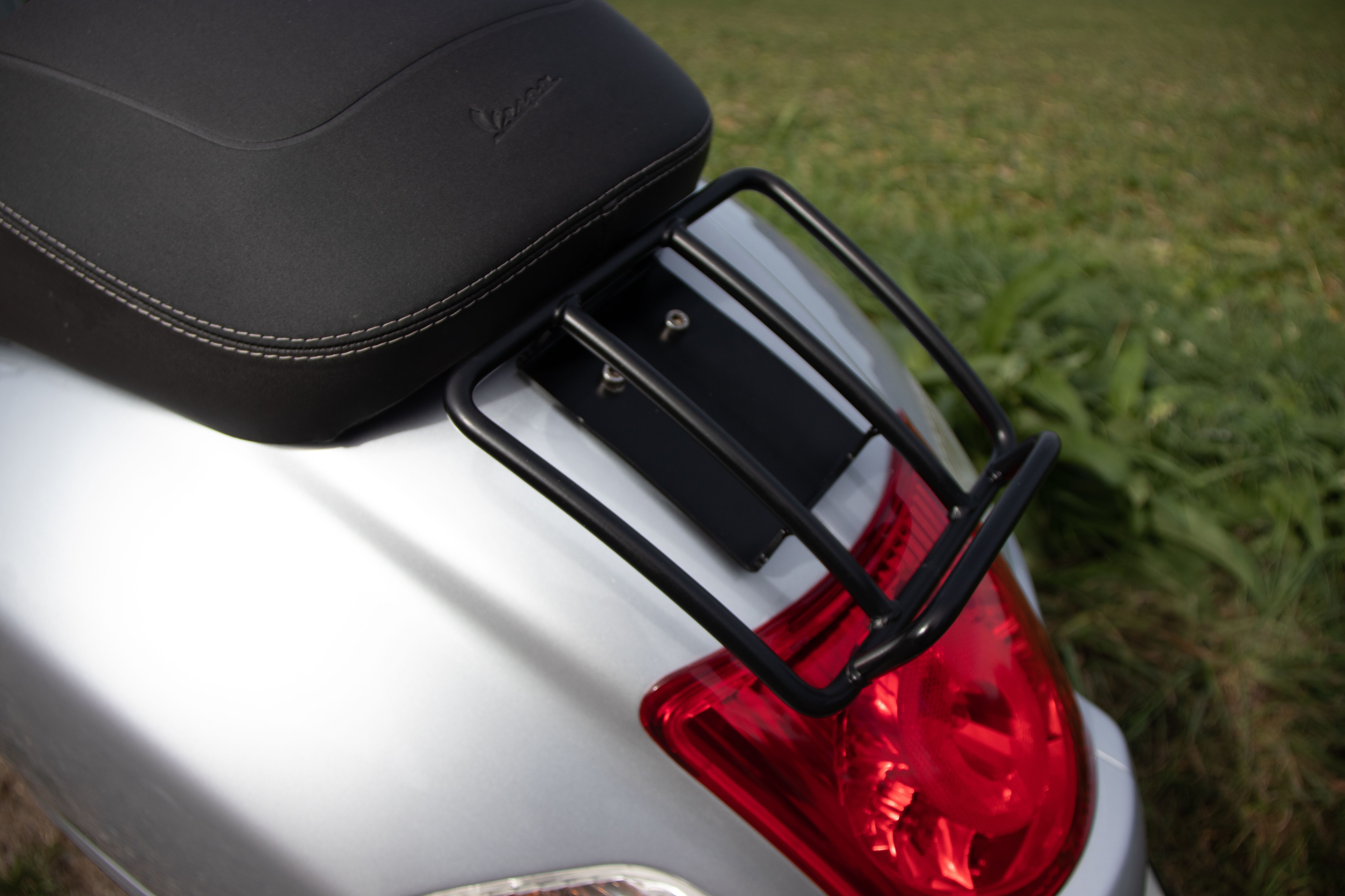 Luggage rack, small, black, for Vespa GT / GTS