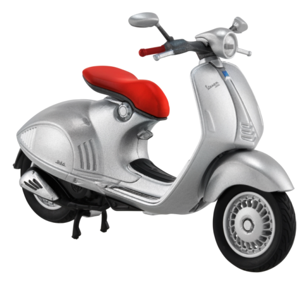 Model Vespa 946 (2014), silver