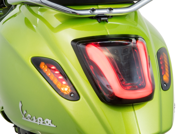 Rear light MK II tinted for Vespa Primavera/​Sprint 50-150ccm, edge - black matt